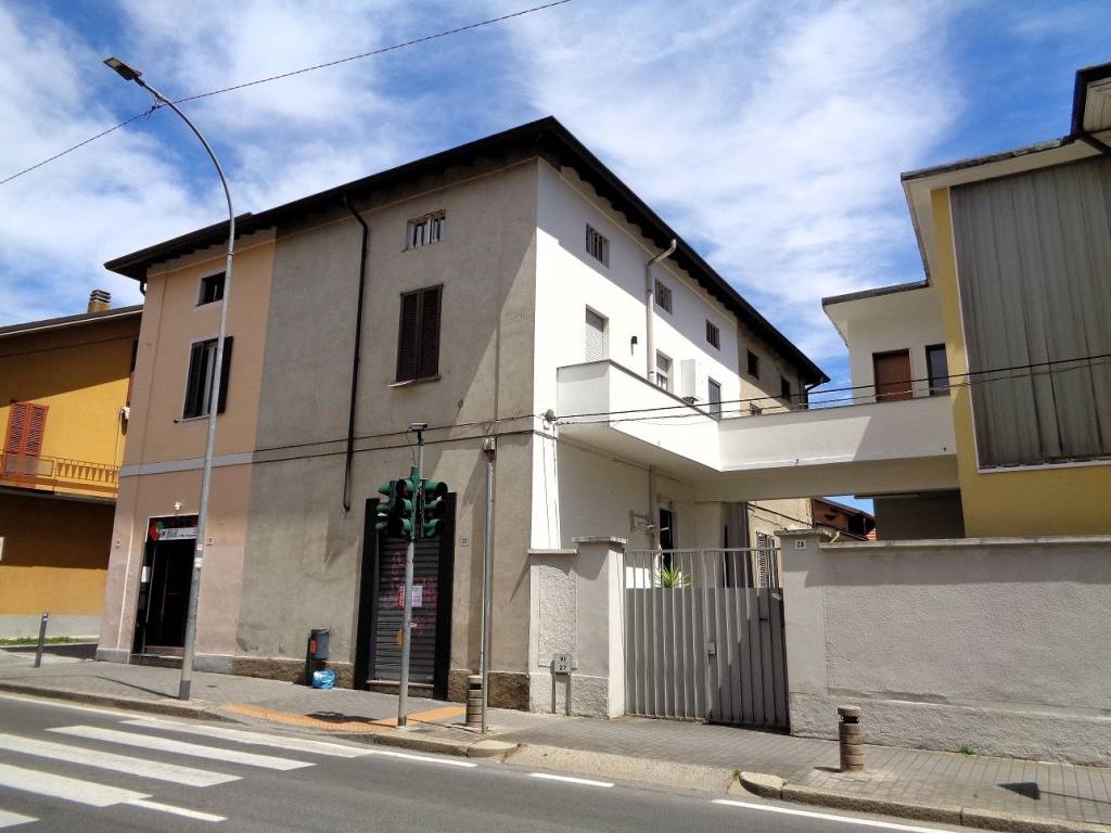 appartamento in vendita a Bernareggio