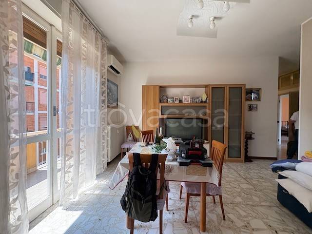 appartamento in vendita a Bernareggio