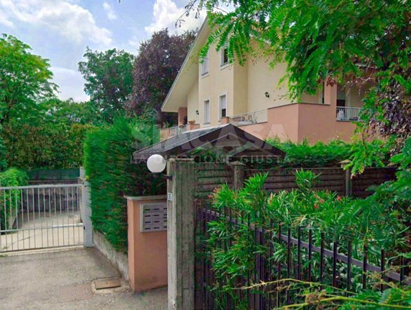appartamento in vendita a Bernareggio