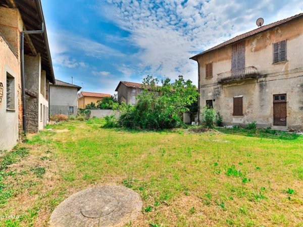 casa indipendente in vendita a Bernareggio