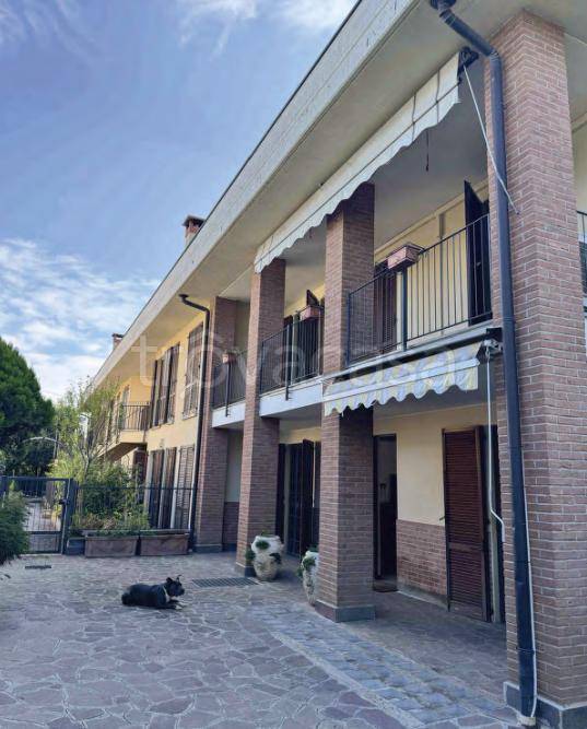 casa indipendente in vendita a Bernareggio in zona Villanova
