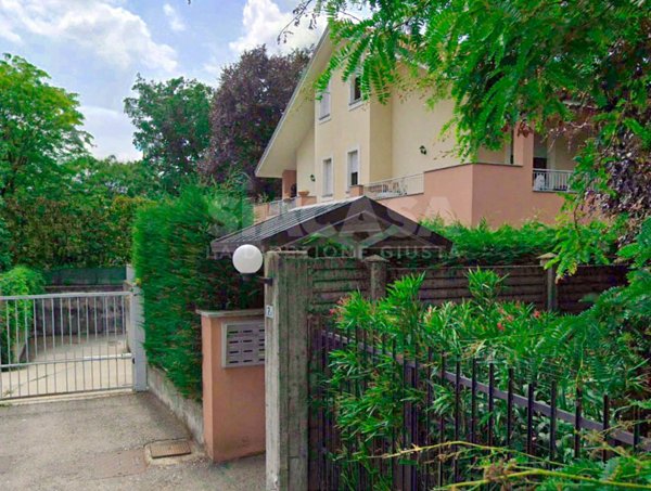 appartamento in vendita a Bernareggio