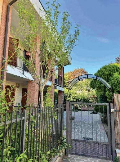 appartamento in vendita a Bernareggio in zona Villanova
