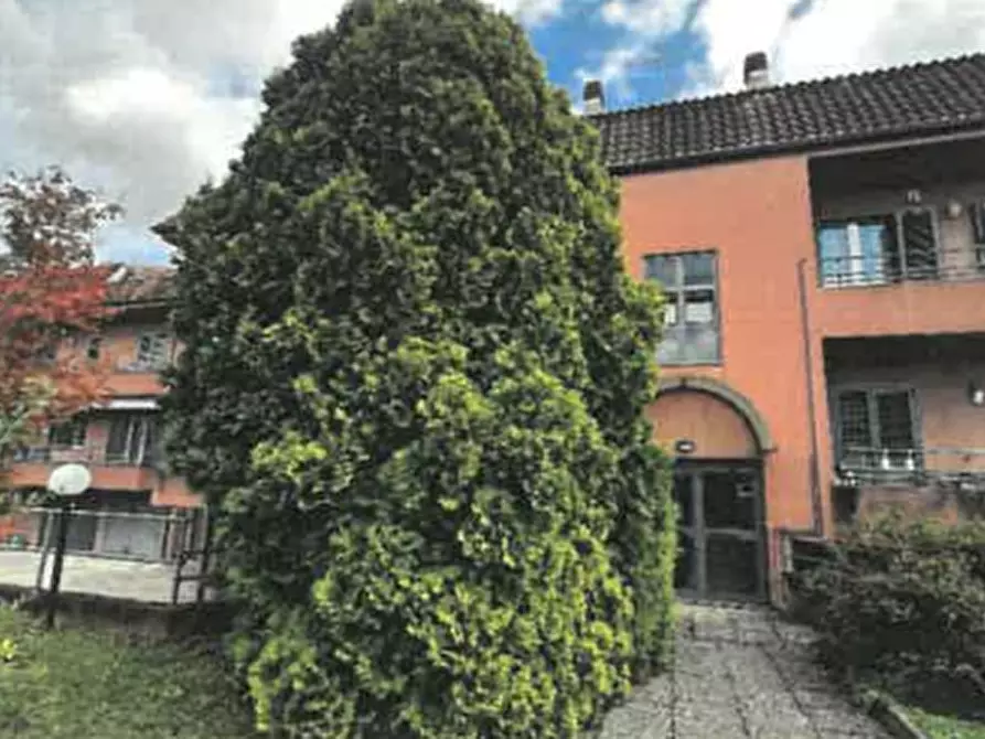 appartamento in vendita a Bernareggio