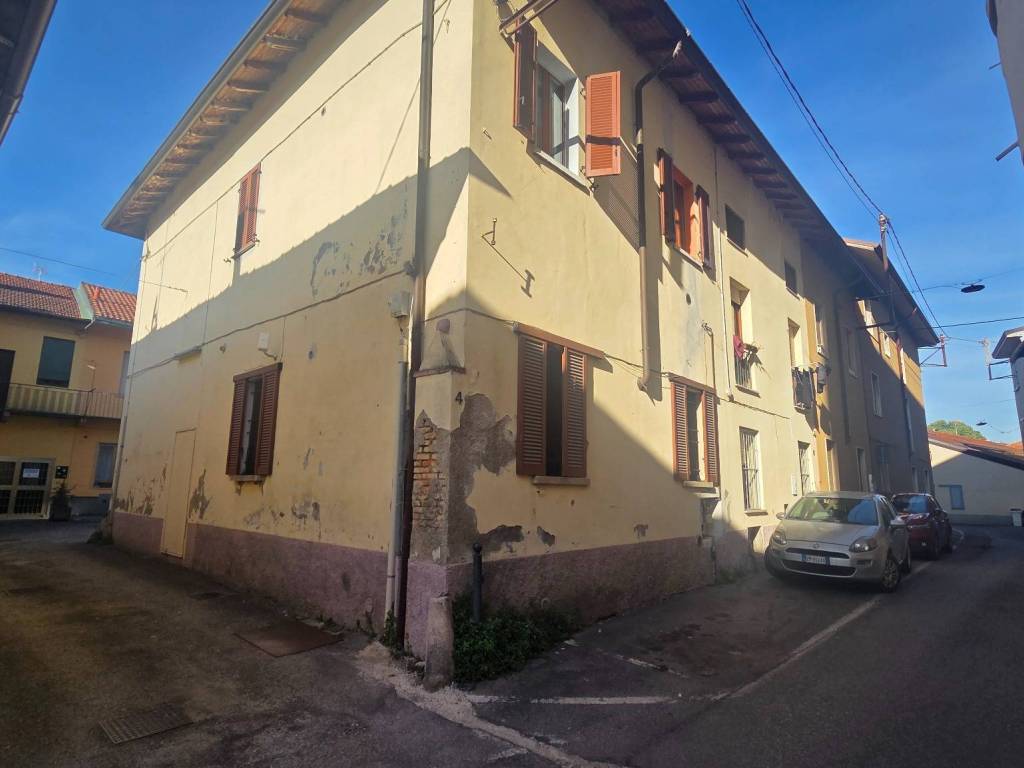 appartamento in vendita a Bernareggio