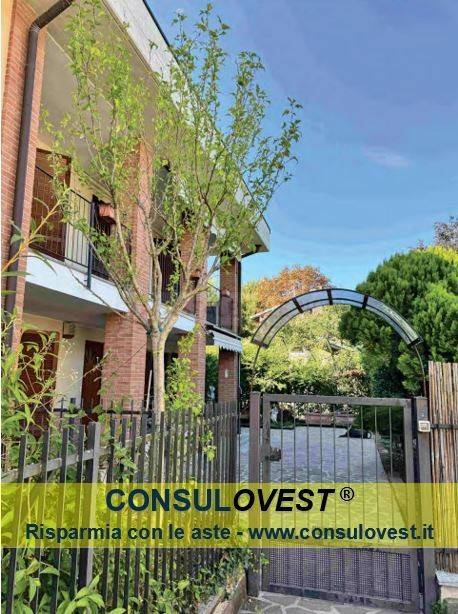 casa indipendente in vendita a Bernareggio in zona Villanova