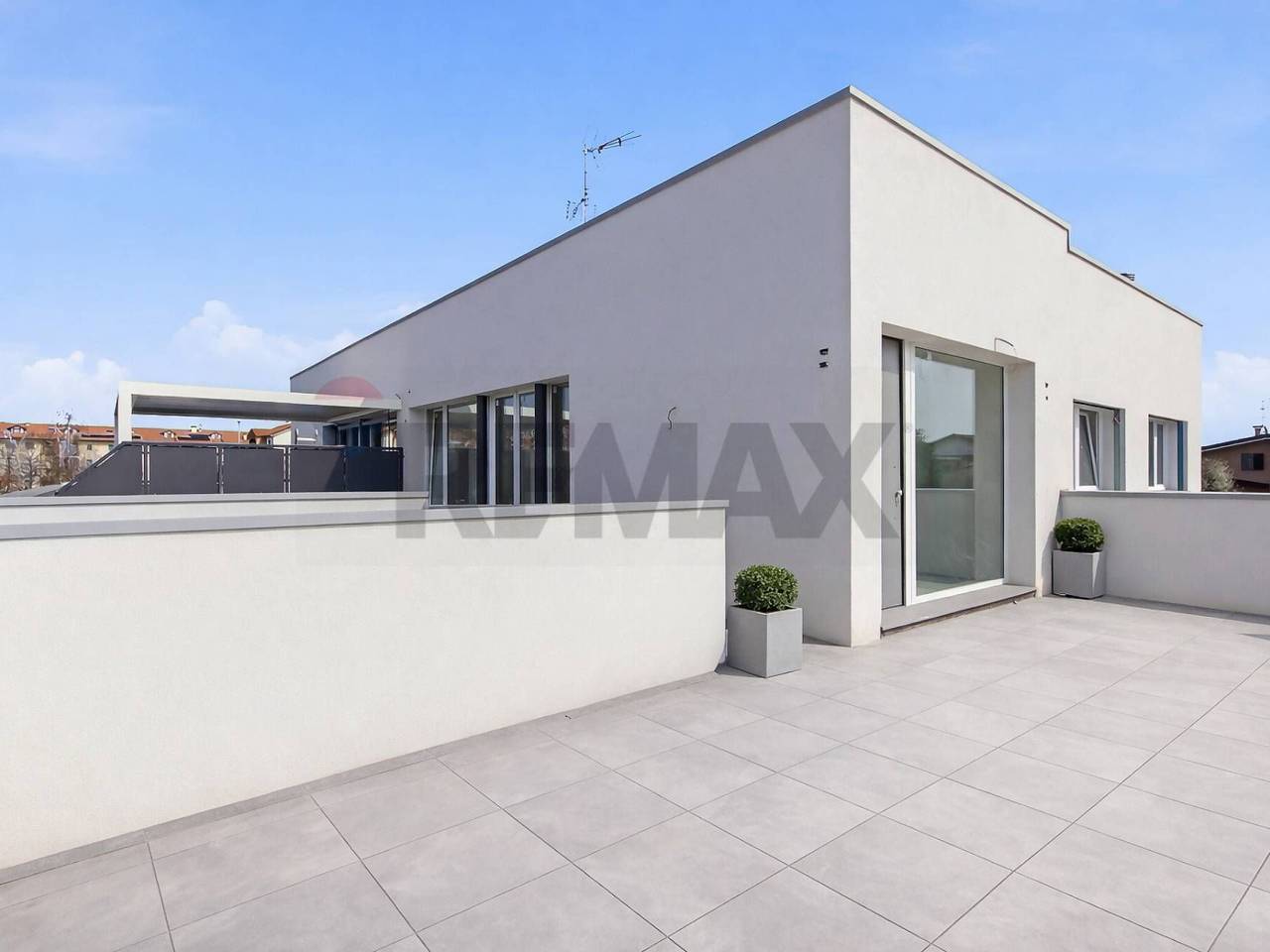 appartamento in vendita a Bernareggio in zona Villanova