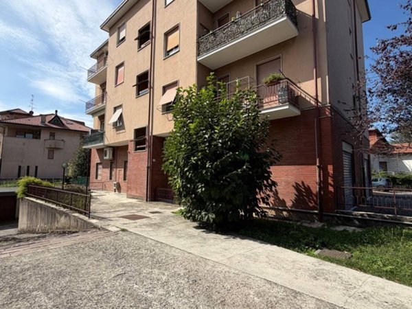 appartamento in vendita a Bernareggio