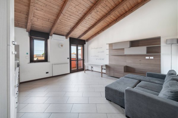 appartamento in vendita a Bernareggio in zona Villanova