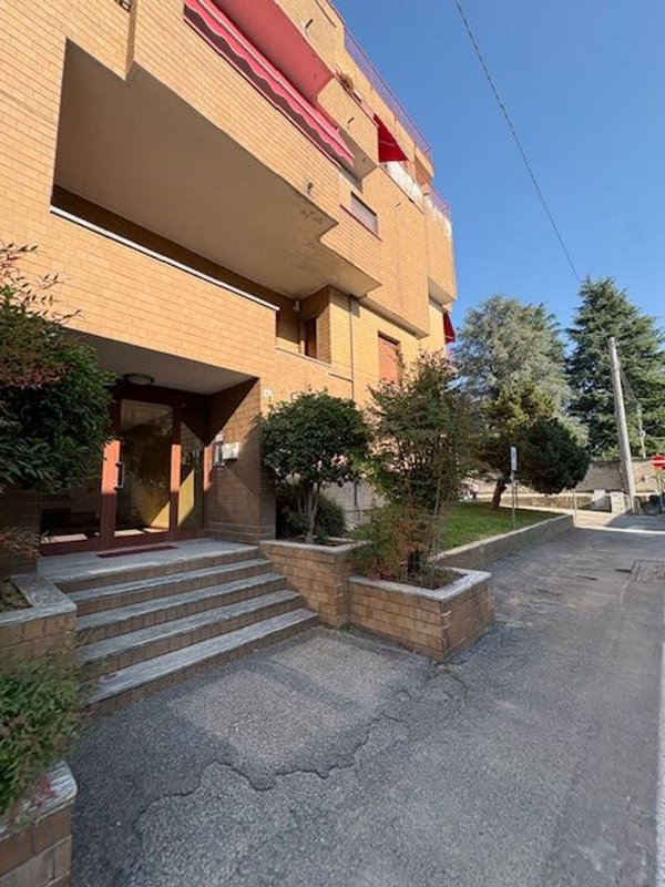 appartamento in vendita a Bernareggio