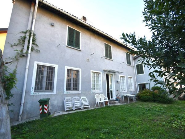casa indipendente in vendita a Bernareggio