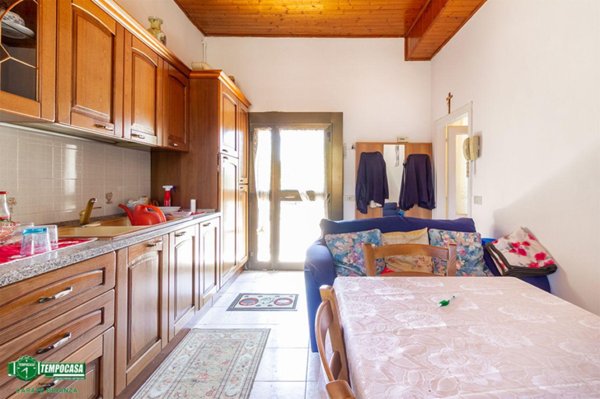 appartamento in vendita a Besana in Brianza in zona Villa Raverio