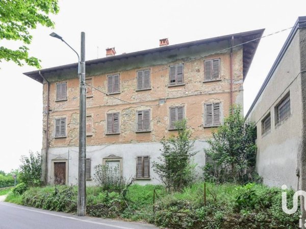 intera palazzina in vendita a Besana in Brianza