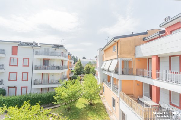 appartamento in vendita a Besana in Brianza