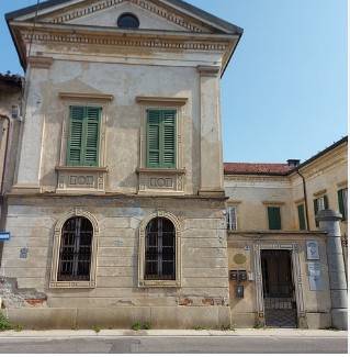 appartamento in vendita a Besana in Brianza