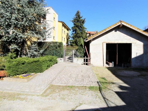 appartamento in vendita a Besana in Brianza