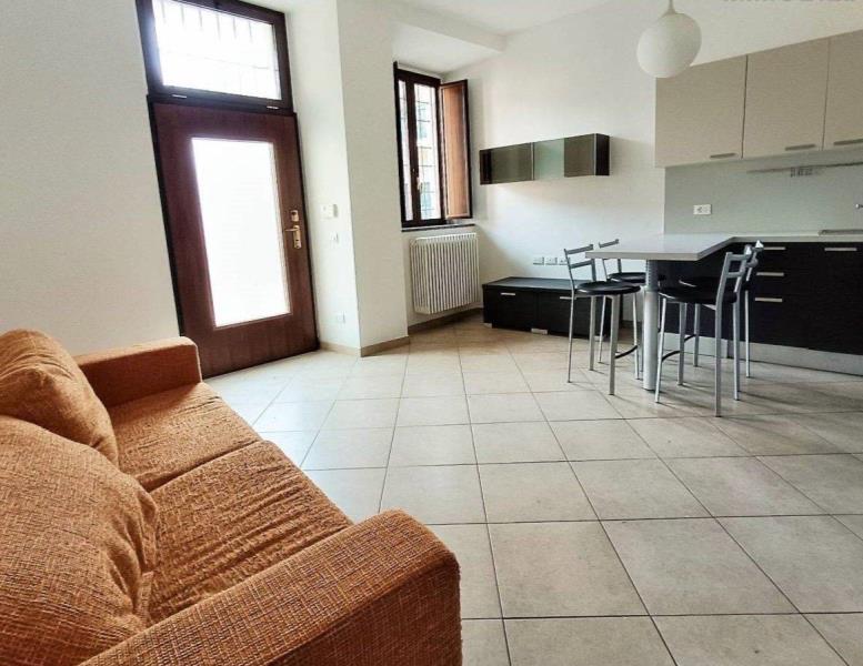 appartamento in vendita a Besana in Brianza