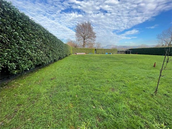 terreno agricolo in vendita a Besana in Brianza