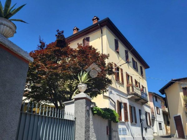 appartamento in vendita a Besana in Brianza