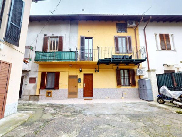 appartamento in vendita a Besana in Brianza