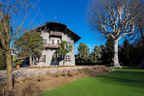 villa in vendita a Besana in Brianza