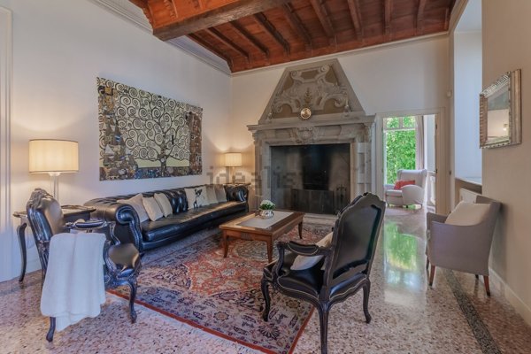 appartamento in vendita a Besana in Brianza