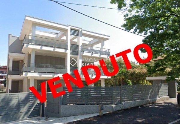 appartamento in vendita a Besana in Brianza