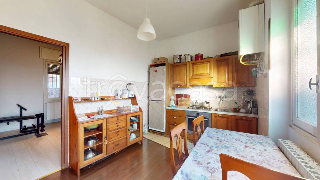 appartamento in vendita a Besana in Brianza in zona Calò