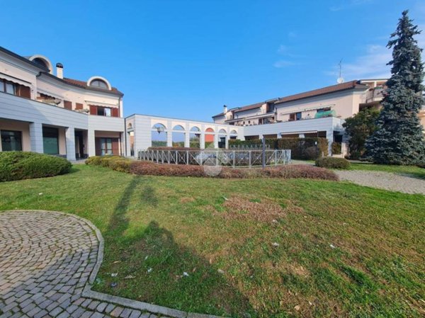 appartamento in vendita a Besana in Brianza