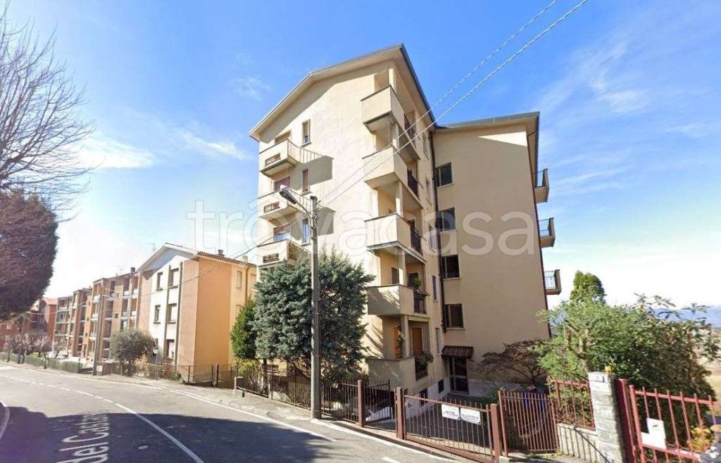 appartamento in vendita a Besana in Brianza