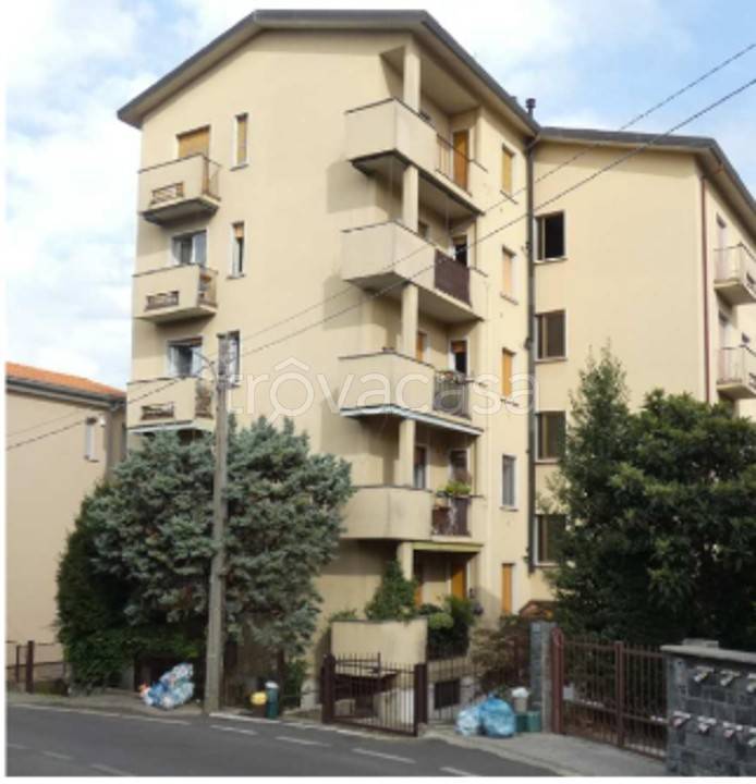 appartamento in vendita a Besana in Brianza