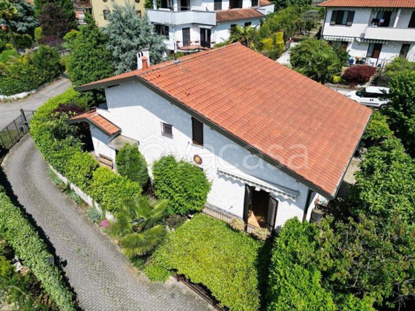 casa indipendente in vendita a Besana in Brianza