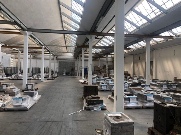 capannone in vendita a Besana in Brianza