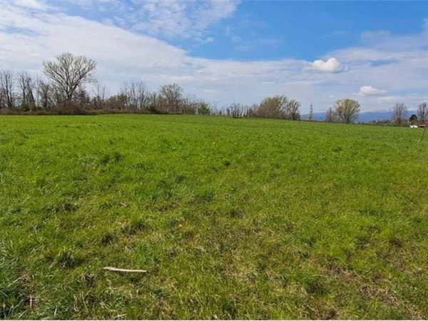 terreno agricolo in vendita a Besana in Brianza