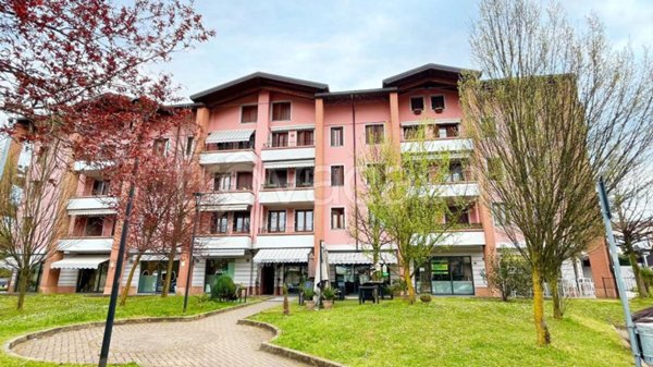 appartamento in vendita a Besana in Brianza