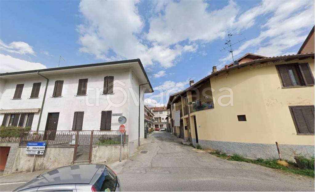 appartamento in vendita a Besana in Brianza