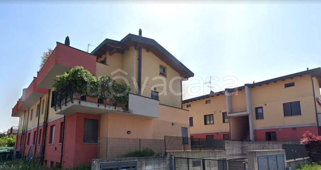 appartamento in vendita a Besana in Brianza