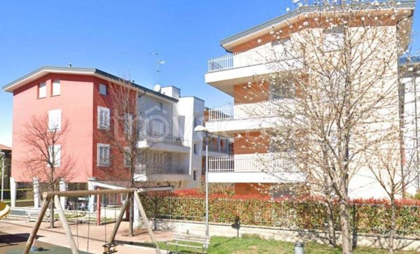 appartamento in vendita a Besana in Brianza