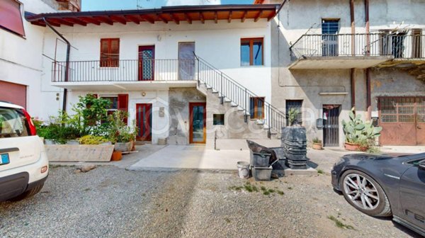 appartamento in vendita a Besana in Brianza