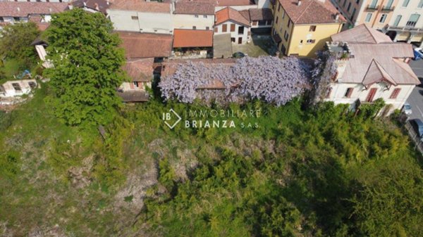 casa indipendente in vendita a Besana in Brianza