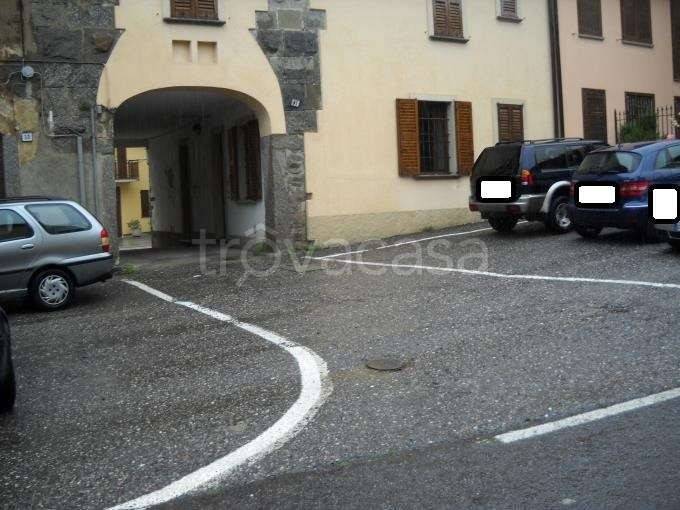 appartamento in vendita a Besana in Brianza