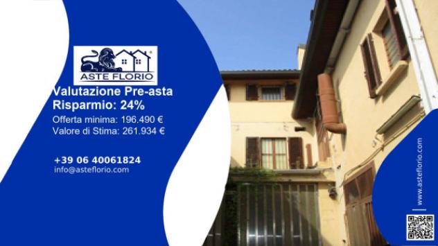locale commerciale in vendita a Besana in Brianza