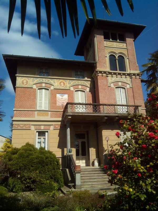 casa indipendente in vendita a Besana in Brianza