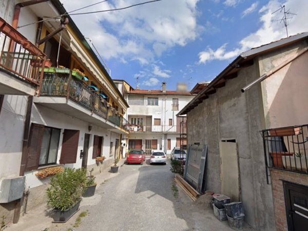 appartamento in vendita a Besana in Brianza