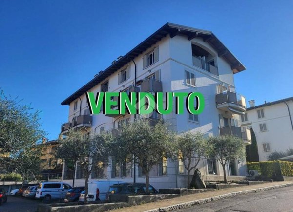 appartamento in vendita a Besana in Brianza