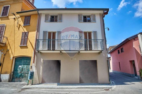 appartamento in vendita a Besana in Brianza