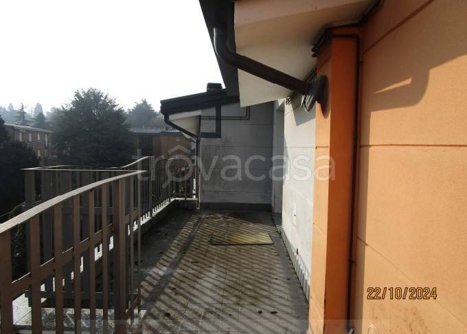 appartamento in vendita a Besana in Brianza