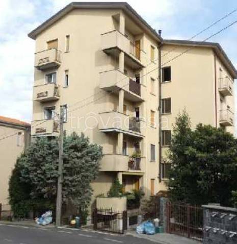 appartamento in vendita a Besana in Brianza