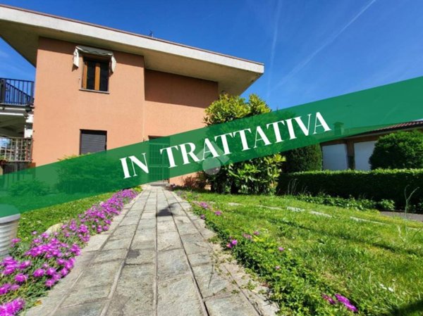 casa indipendente in vendita a Besana in Brianza