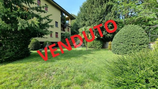 appartamento in vendita a Besana in Brianza